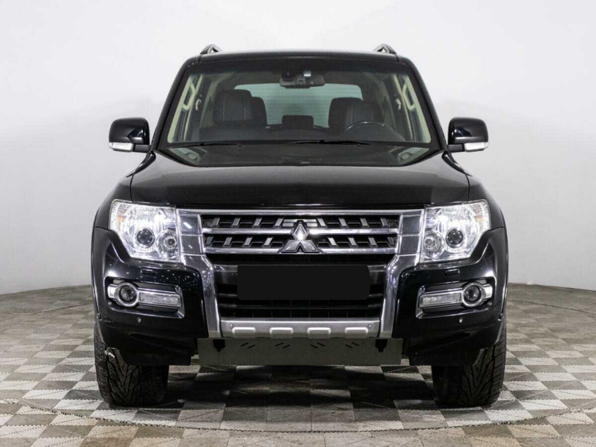 Купить Mitsubishi Pajero с пробегом. Фото: #1