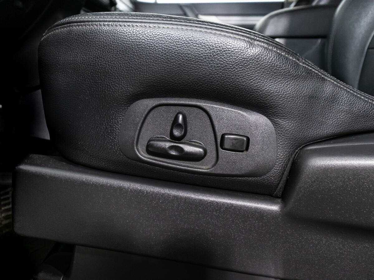 Купить Mitsubishi Pajero с пробегом. Фото: #20