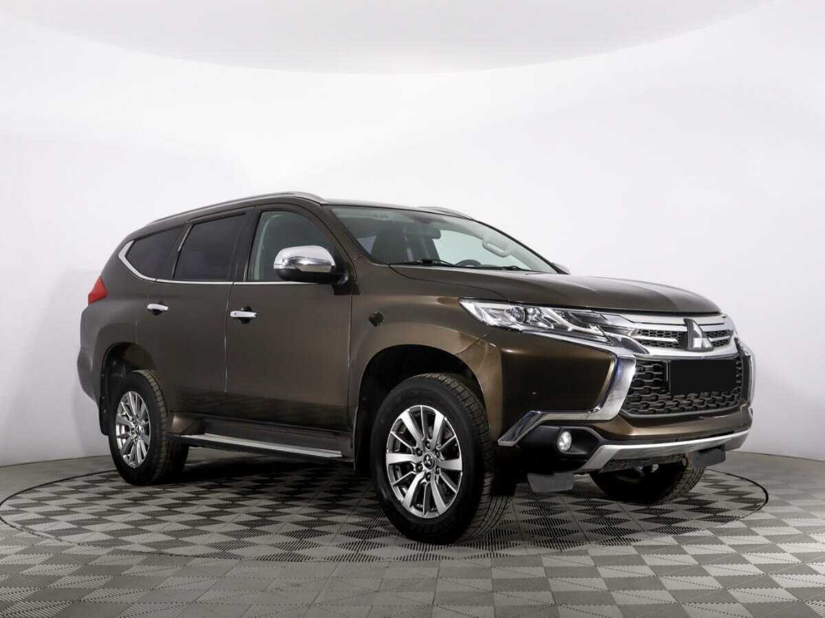 Купить Mitsubishi Pajero Sport с пробегом. Фото: #2