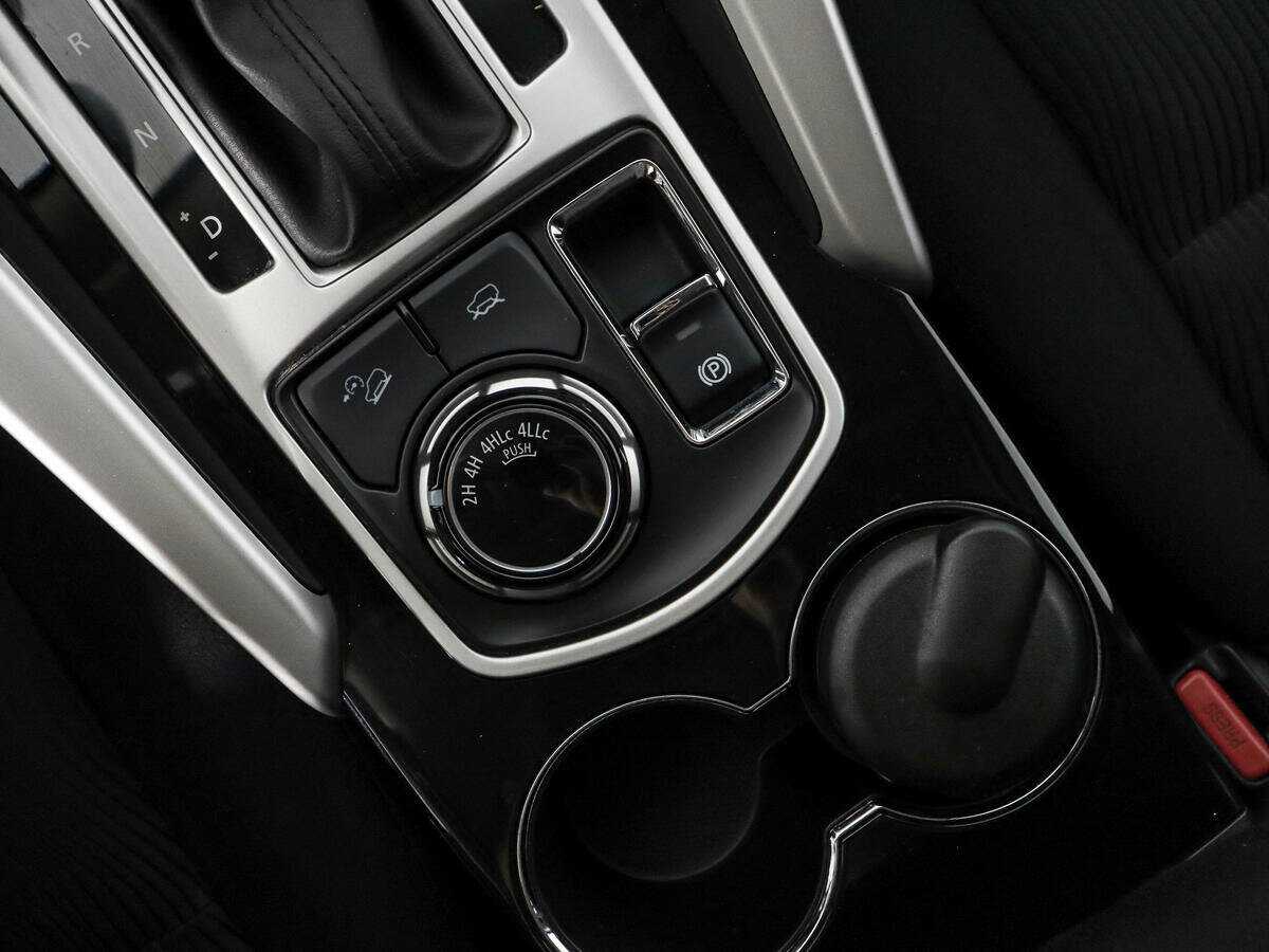 Купить Mitsubishi Pajero Sport с пробегом. Фото: #10