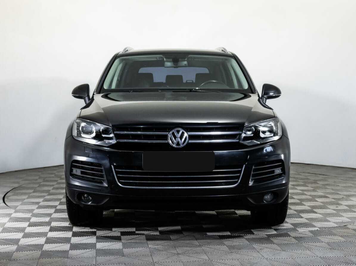 Купить Volkswagen Touareg с пробегом. Фото: #1