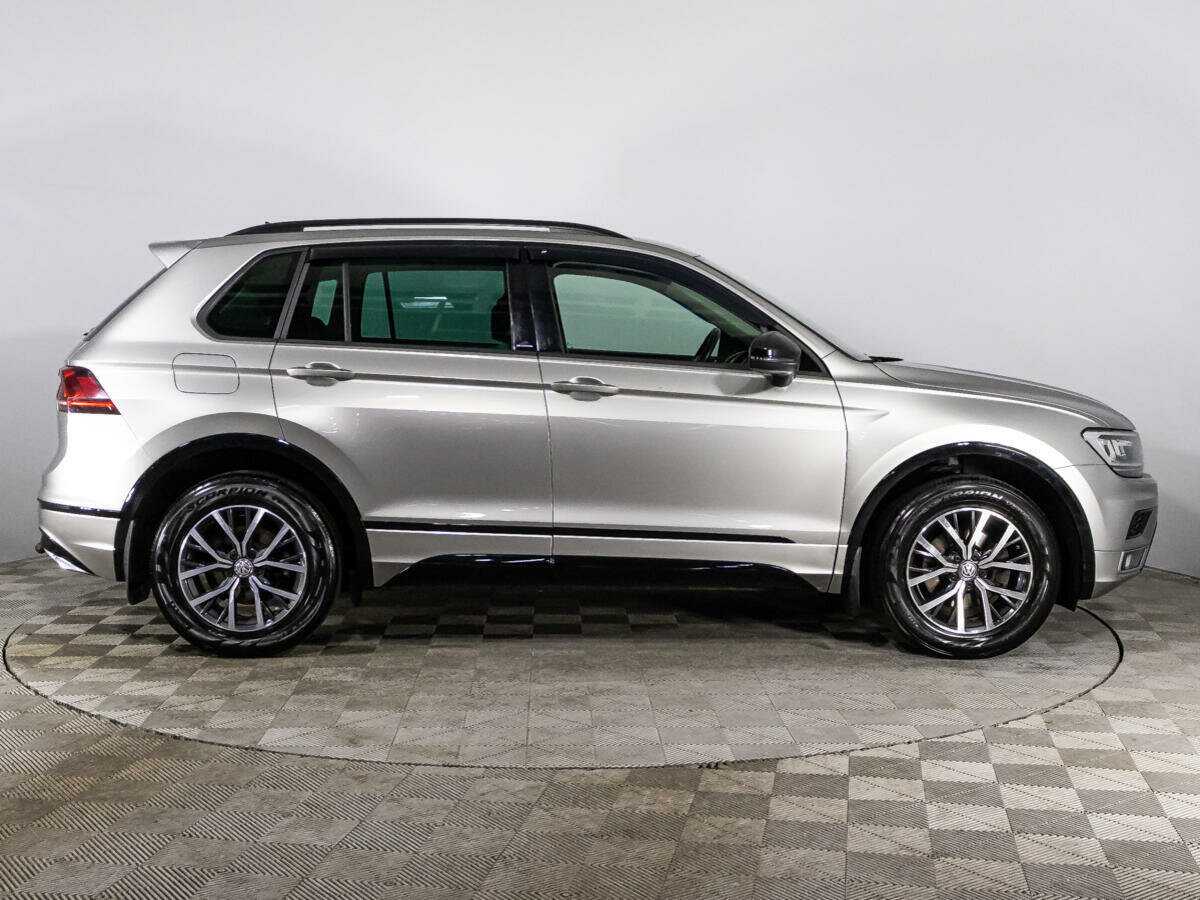 Купить Volkswagen Tiguan с пробегом. Фото: #3