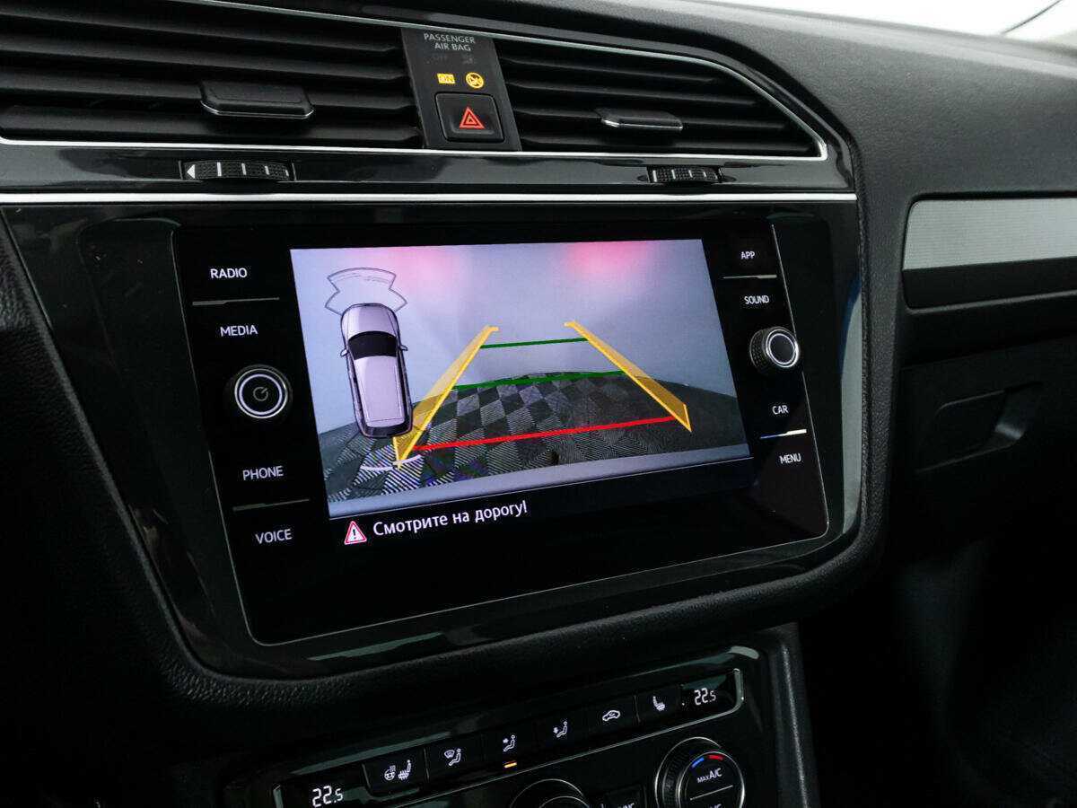 Купить Volkswagen Tiguan с пробегом. Фото: #15