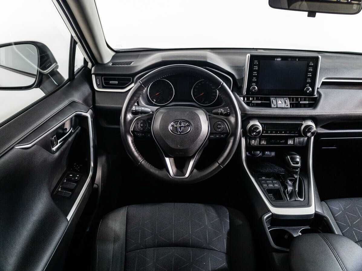 Купить Toyota RAV4 с пробегом. Фото: #12