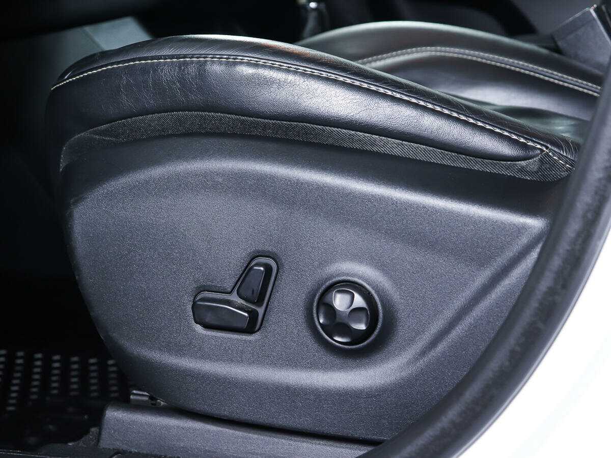 Купить Jeep Cherokee с пробегом. Фото: #14