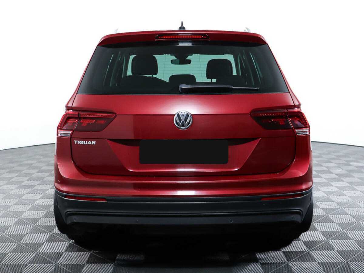 Купить Volkswagen Tiguan с пробегом. Фото: #4