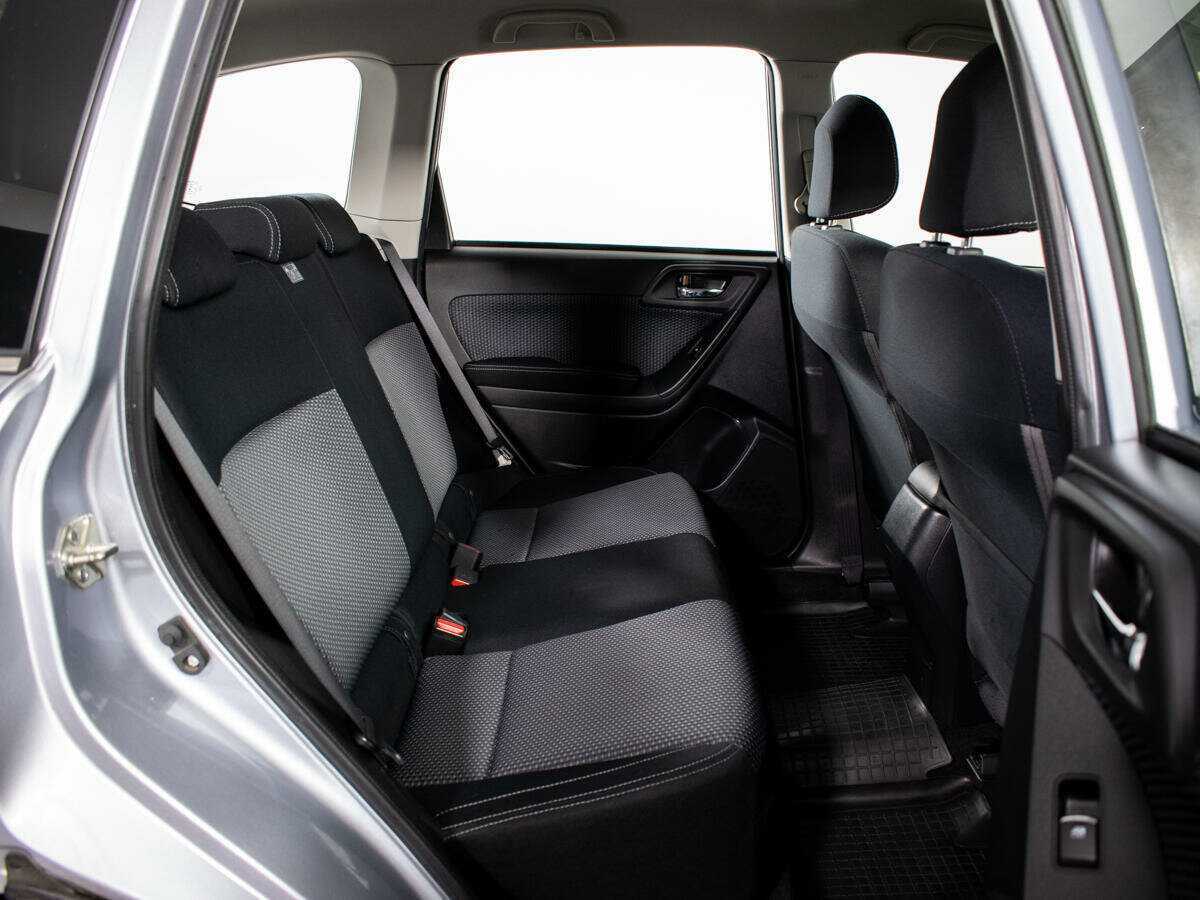 Купить Subaru Forester с пробегом. Фото: #7