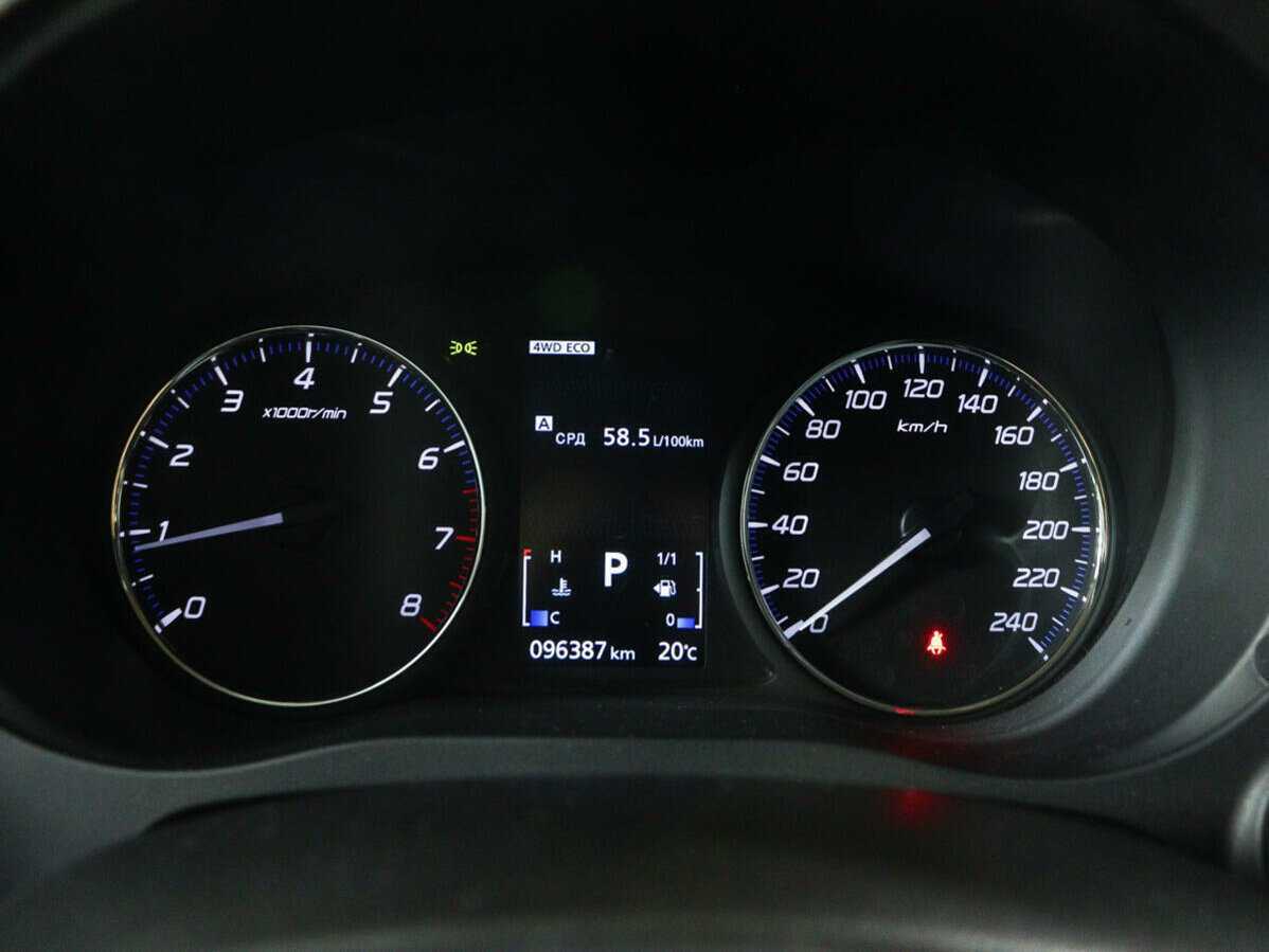 Купить Mitsubishi Outlander с пробегом. Фото: #9