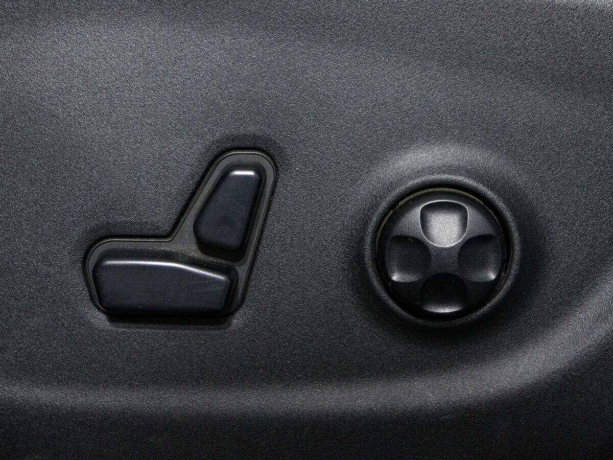 Купить Jeep Cherokee с пробегом. Фото: #14