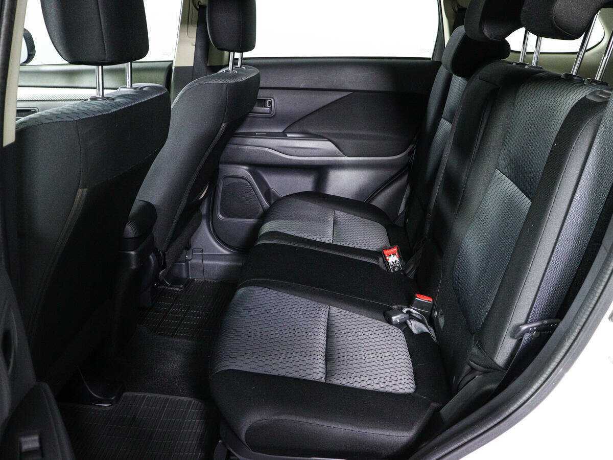 Продажа Б/У Митсубиши Оутлэндер. Фото: #9