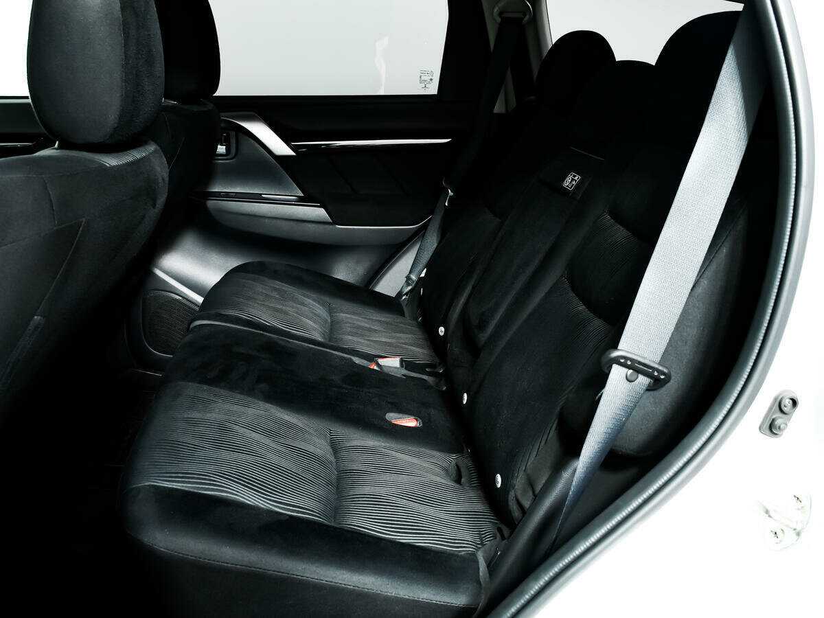 Купить Mitsubishi Pajero Sport с пробегом. Фото: #11