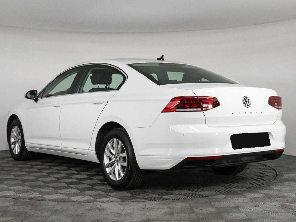 Купить Volkswagen Passat с пробегом. Фото: #6