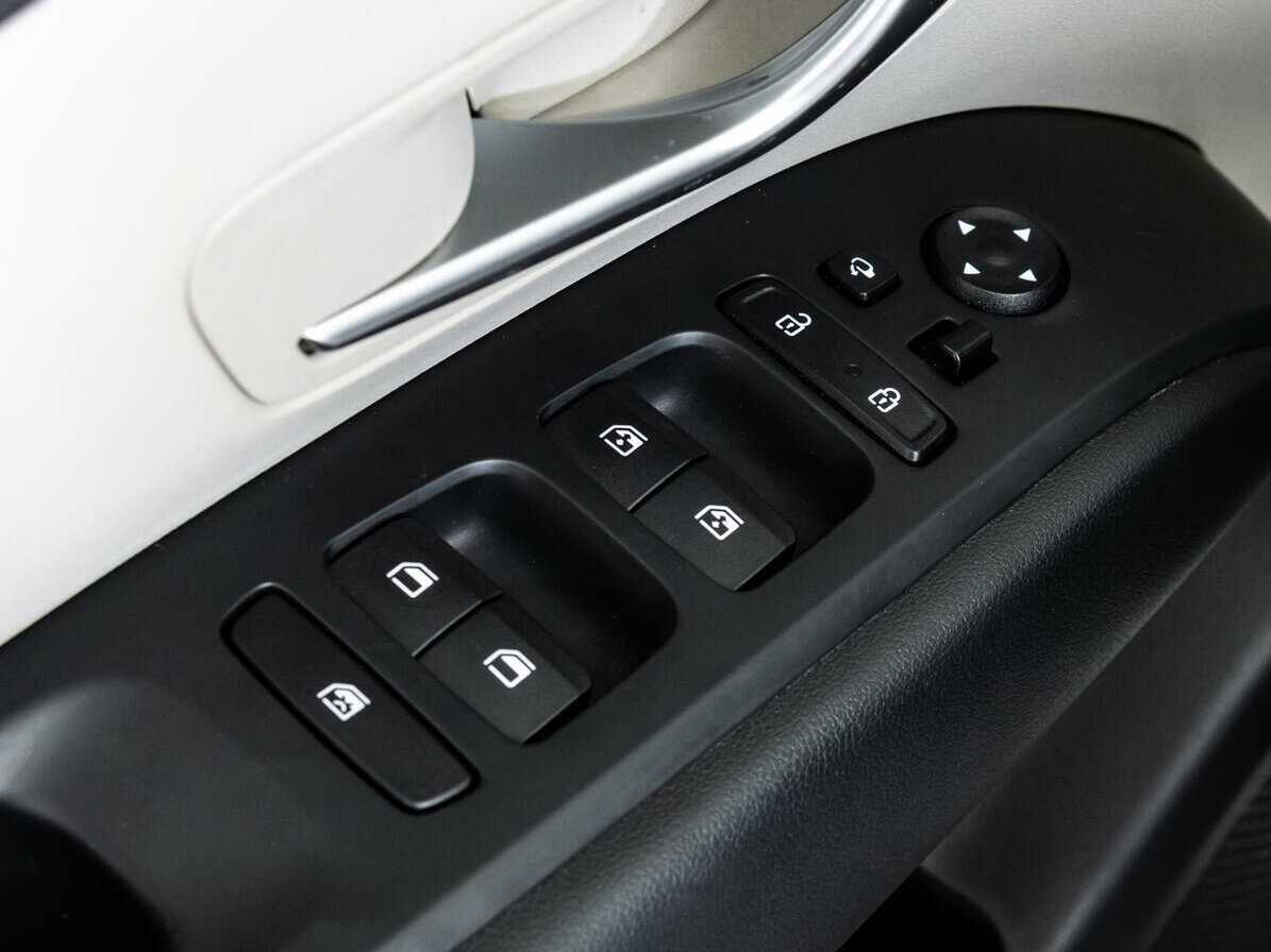 Купить Hyundai Tucson с пробегом. Фото: #17