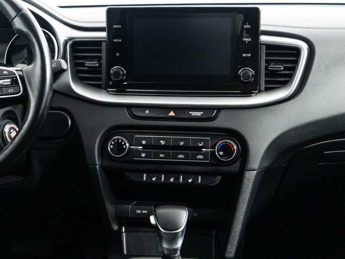 Купить Kia Ceed с пробегом. Фото: #13