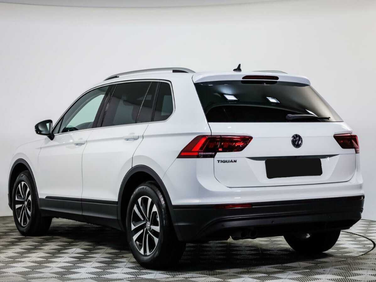 Купить Volkswagen Tiguan с пробегом. Фото: #5