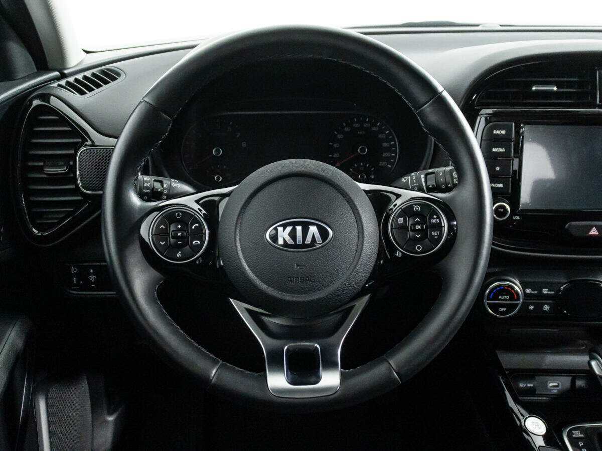 Купить Kia Soul с пробегом. Фото: #18