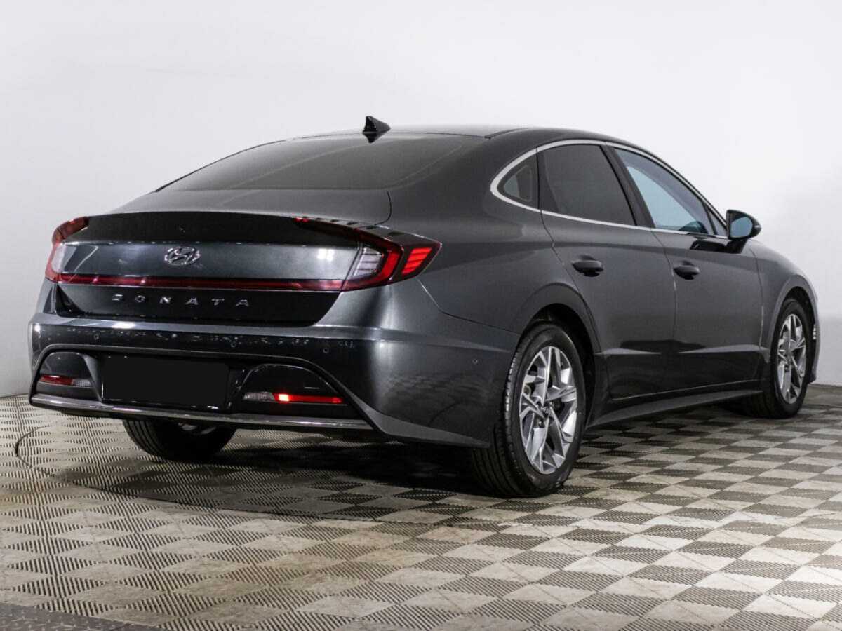 Купить Hyundai Sonata с пробегом. Фото: #4