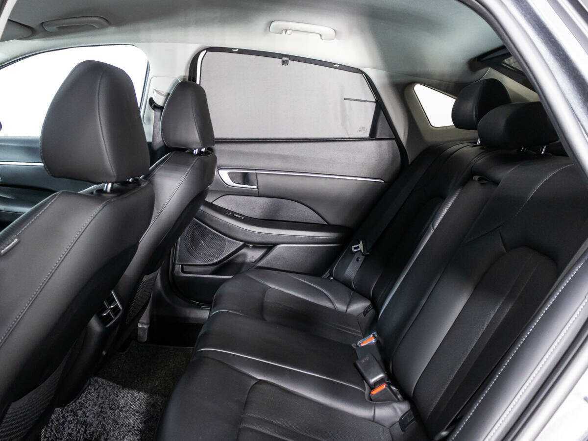 Купить Hyundai Sonata с пробегом. Фото: #9