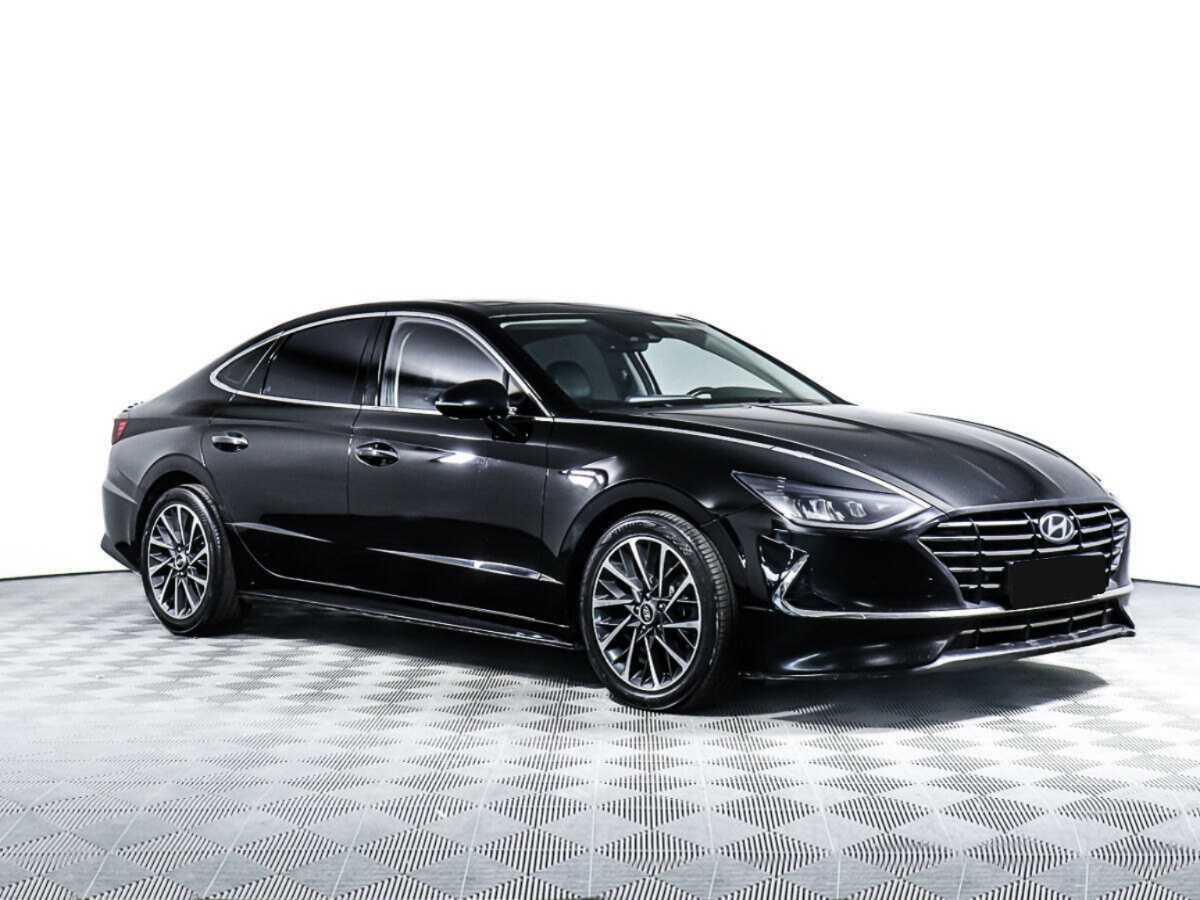 Купить Hyundai Sonata с пробегом. Фото: #2