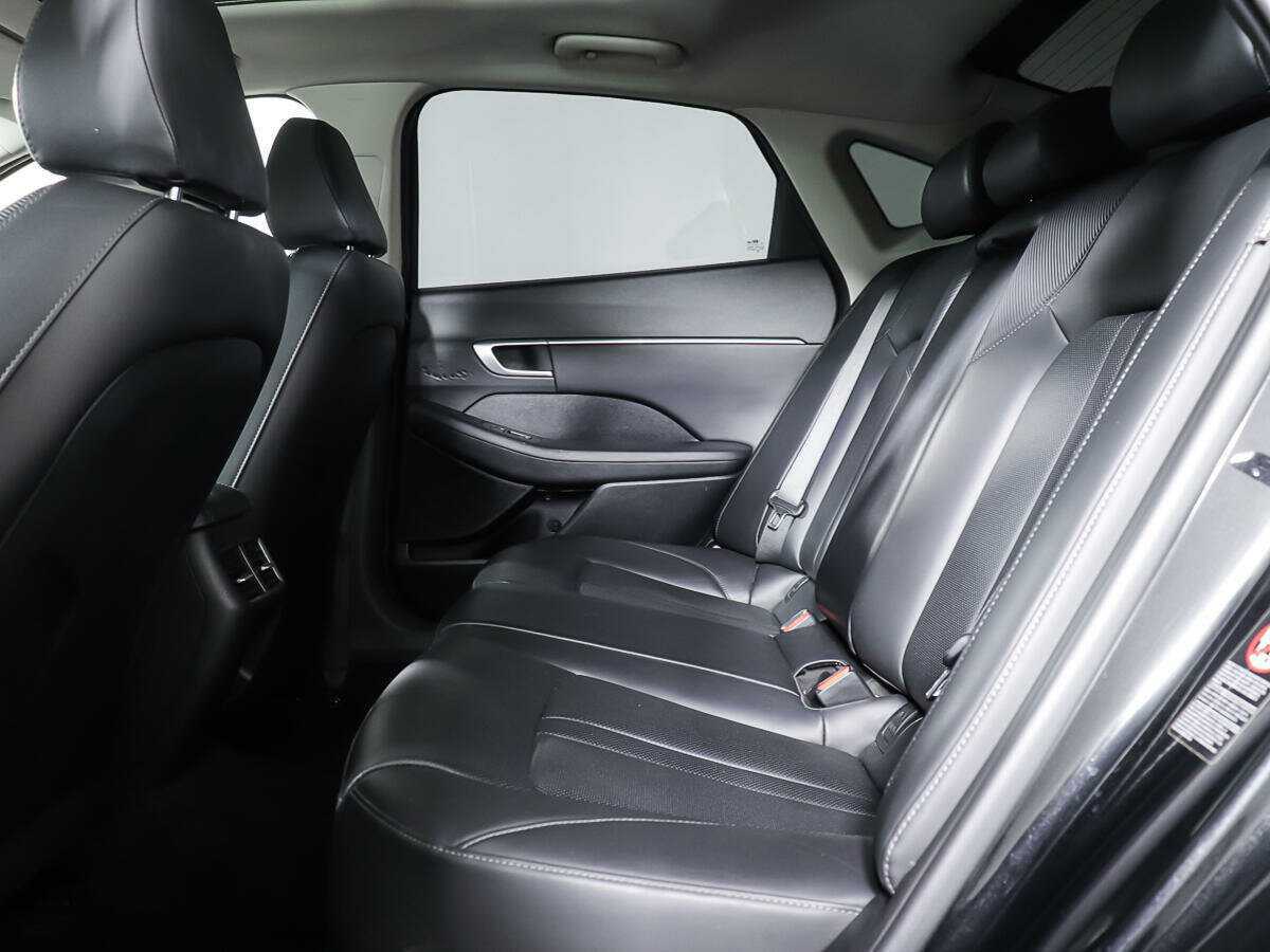 Купить Hyundai Sonata с пробегом. Фото: #9