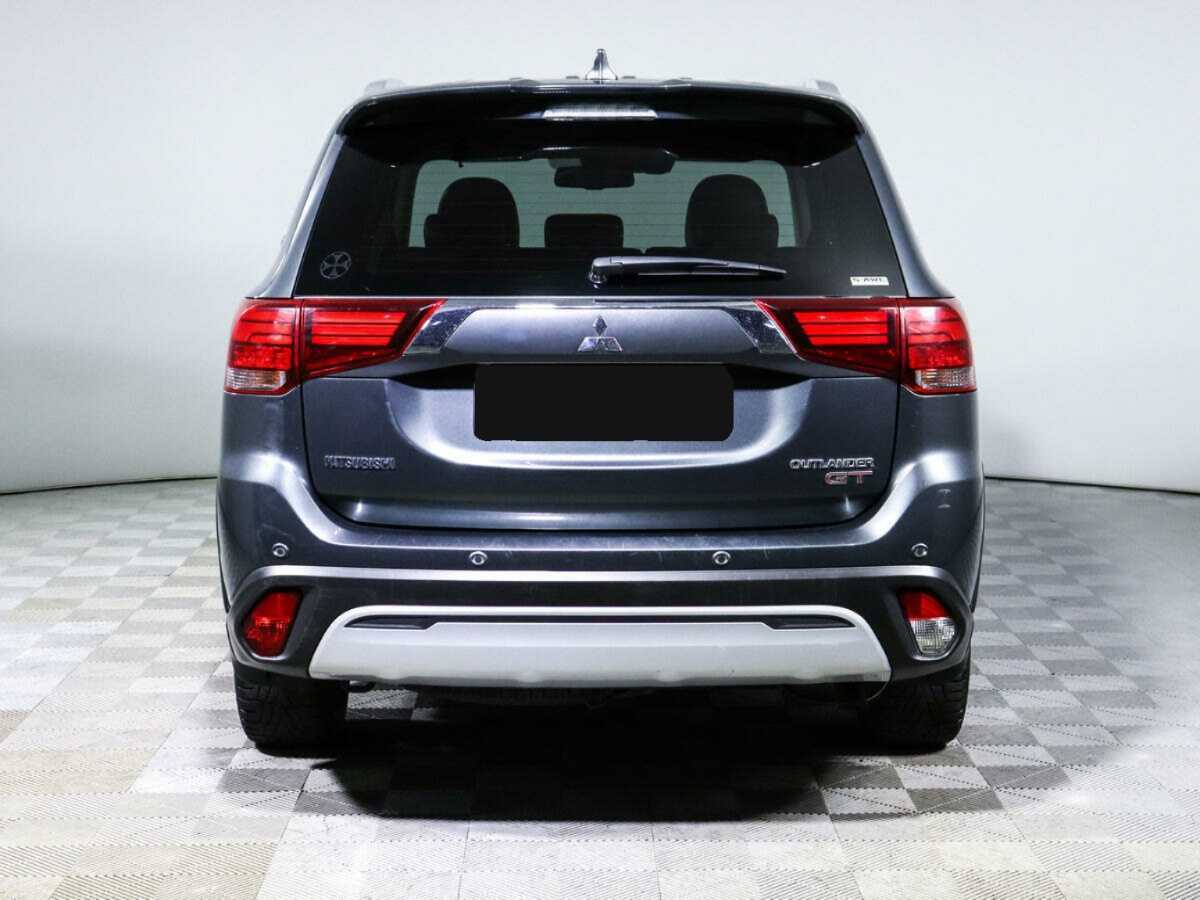 Купить Mitsubishi Outlander с пробегом. Фото: #5