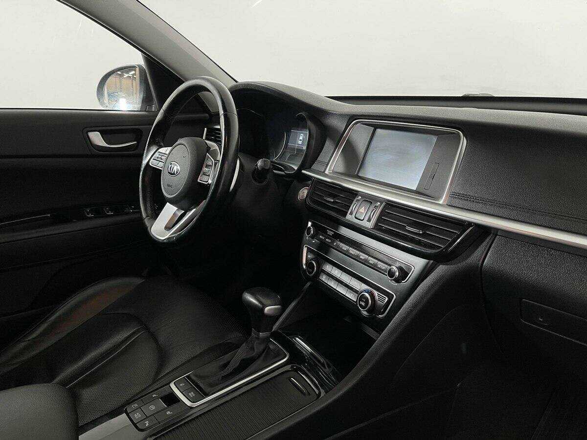 Купить Kia Optima с пробегом. Фото: #8
