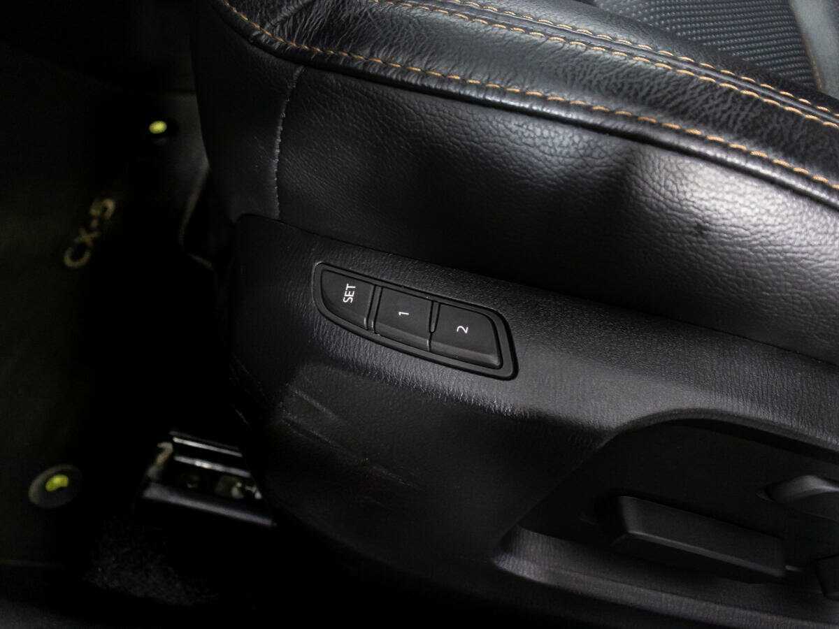 Купить Mazda CX-5 с пробегом. Фото: #18