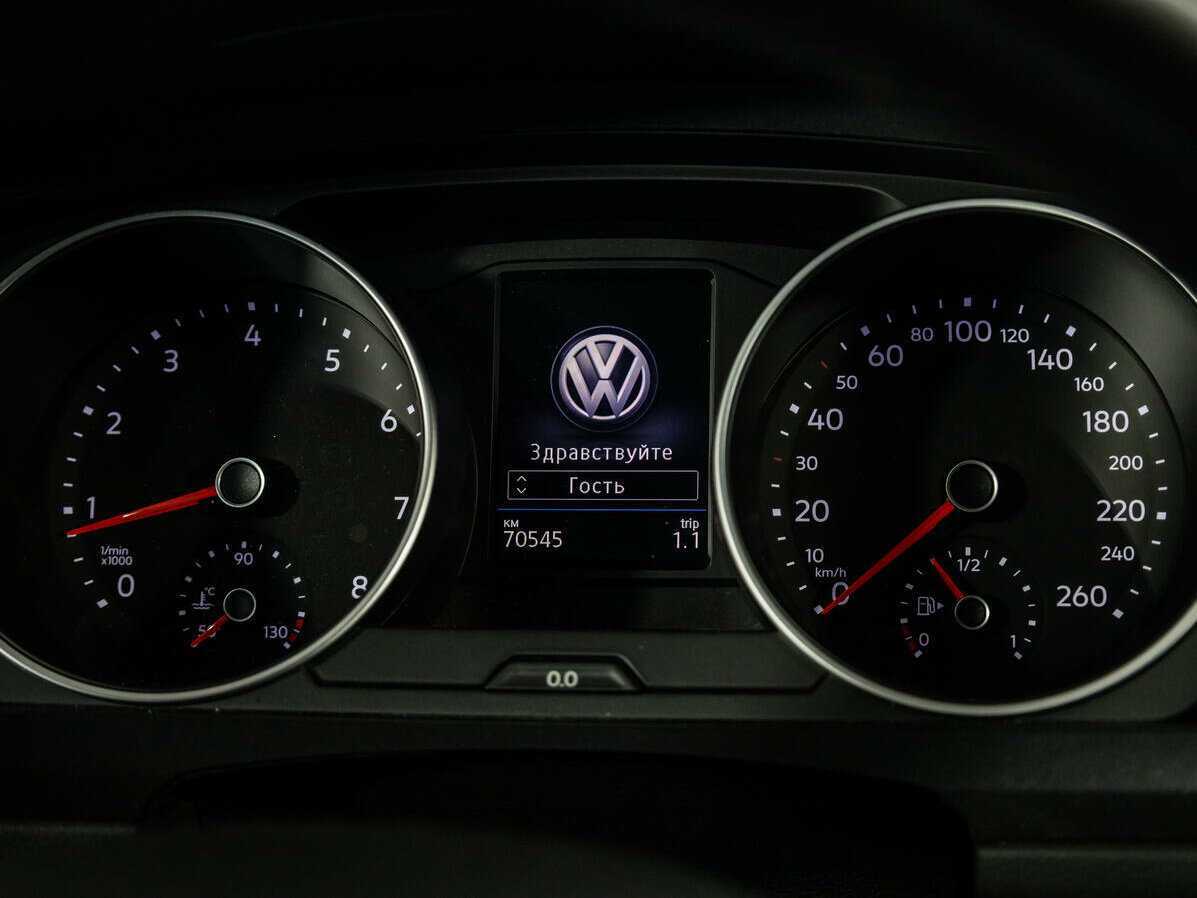 Купить Volkswagen Tiguan с пробегом. Фото: #11