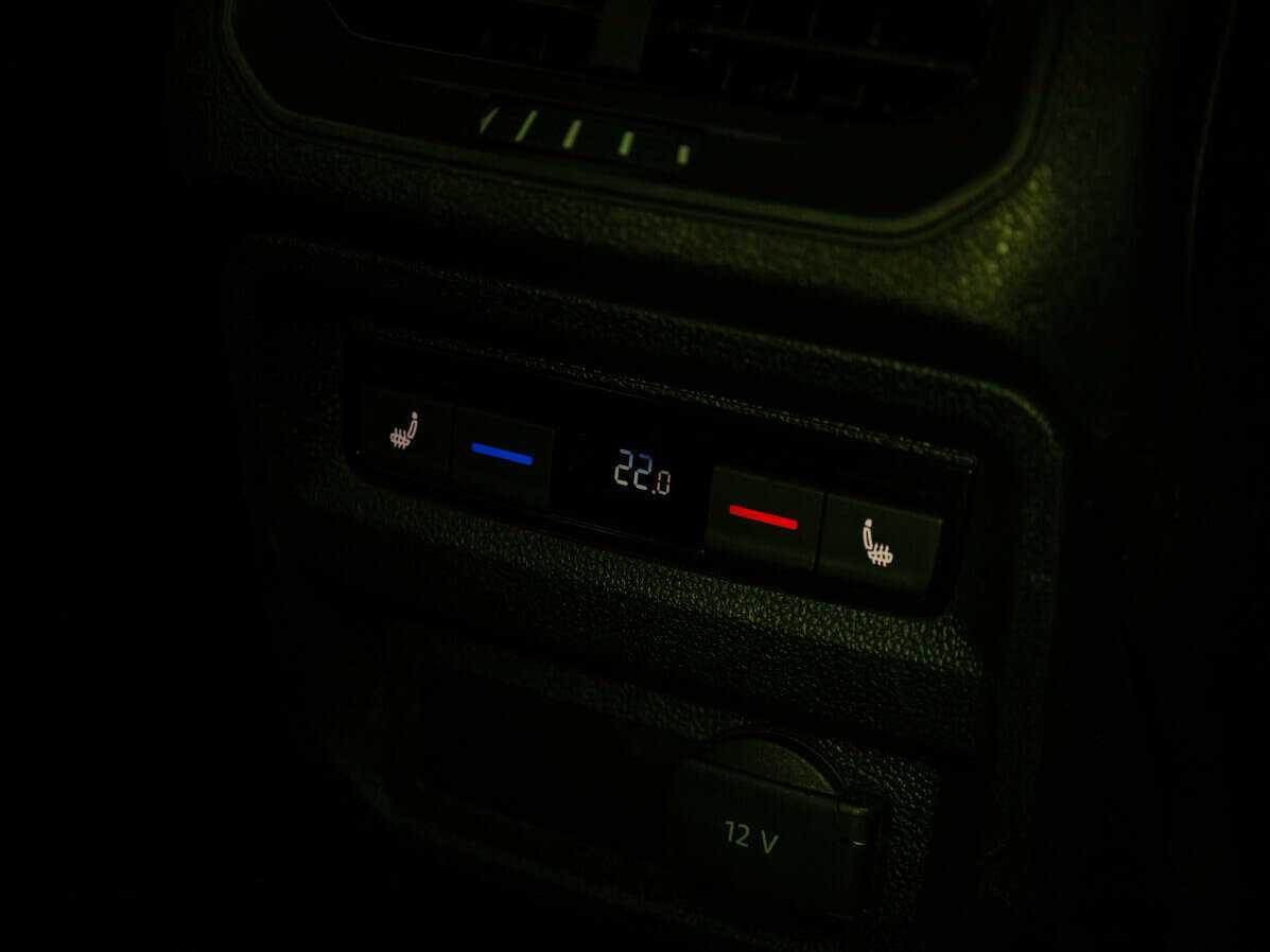 Купить Volkswagen Tiguan с пробегом. Фото: #20