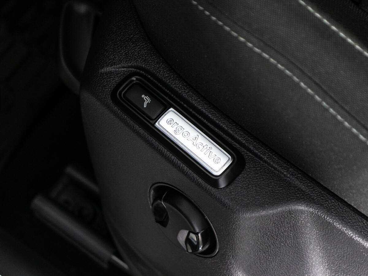 Купить Volkswagen Tiguan с пробегом. Фото: #18