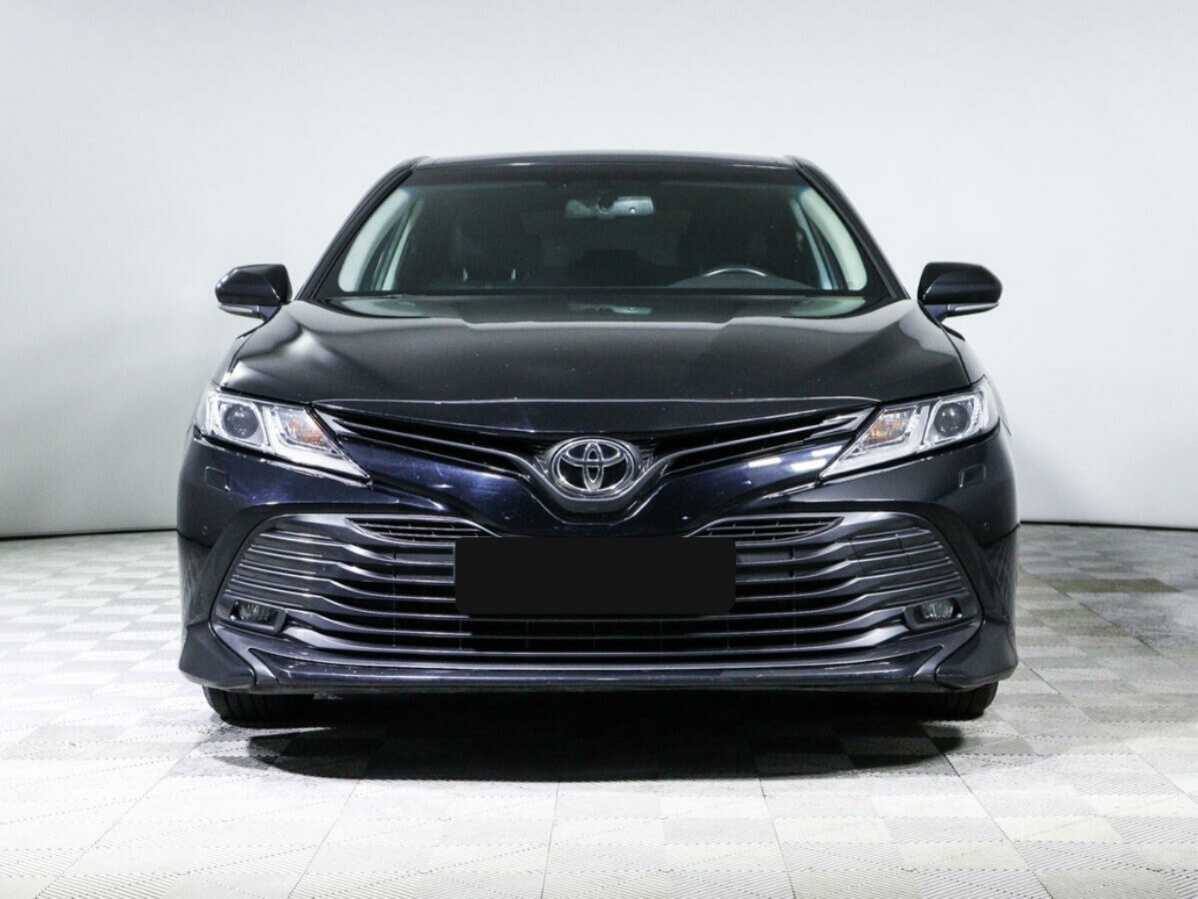 Купить Toyota Camry с пробегом. Фото: #1