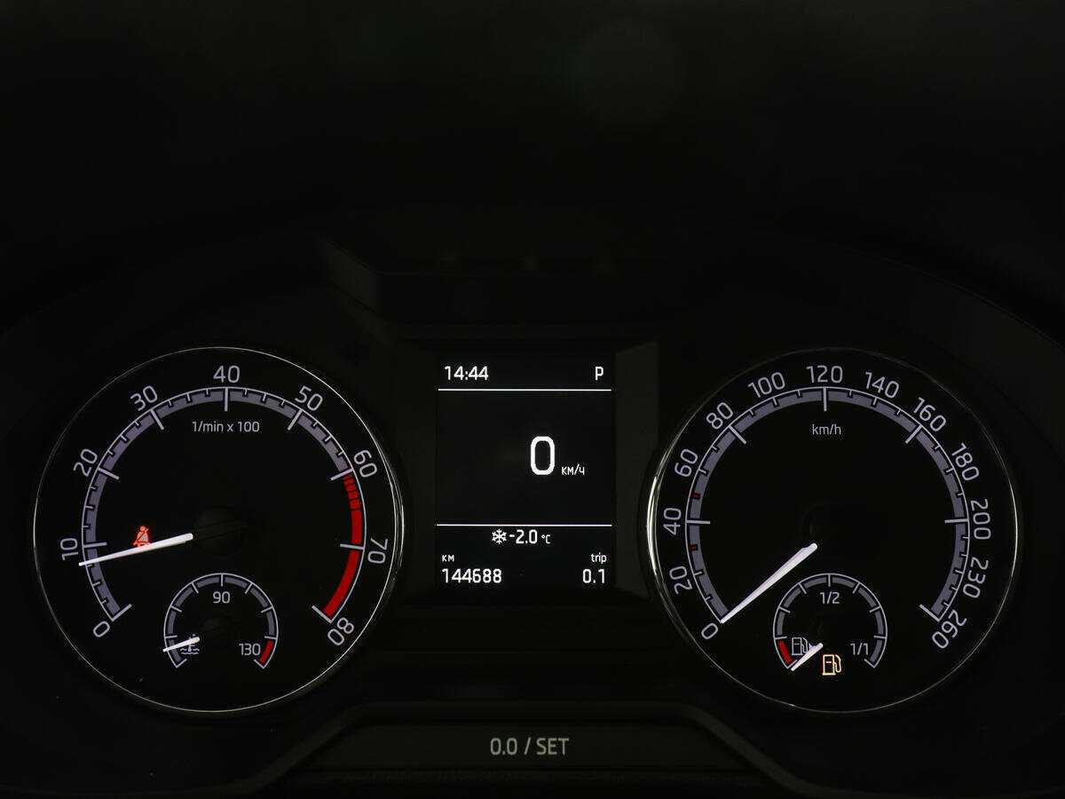 Купить Skoda Octavia с пробегом. Фото: #6