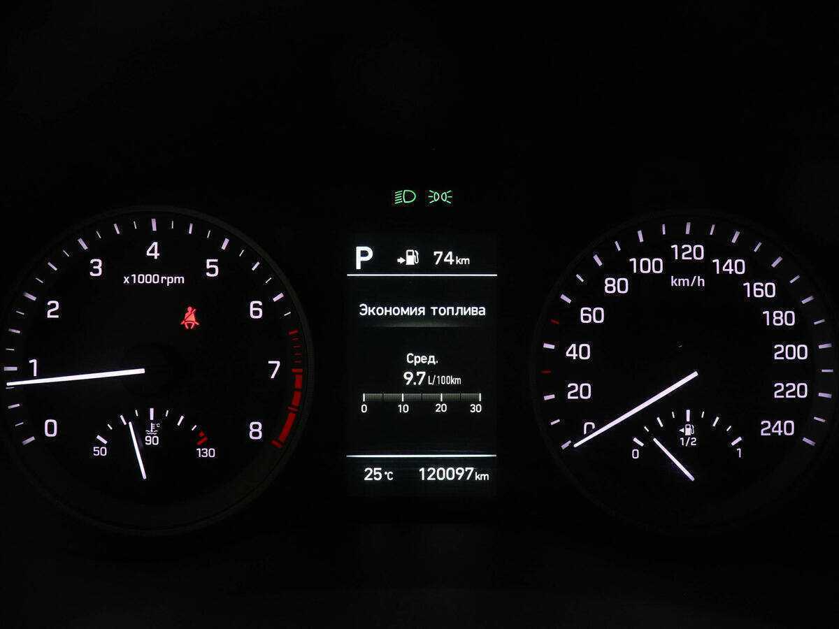 Купить Hyundai Tucson с пробегом. Фото: #10