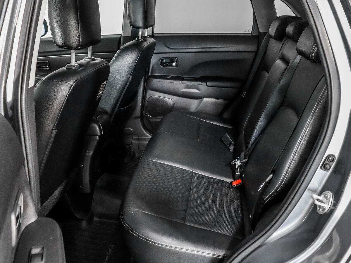 Продажа Б/У Митсубиши АС-Икс. Фото: #8