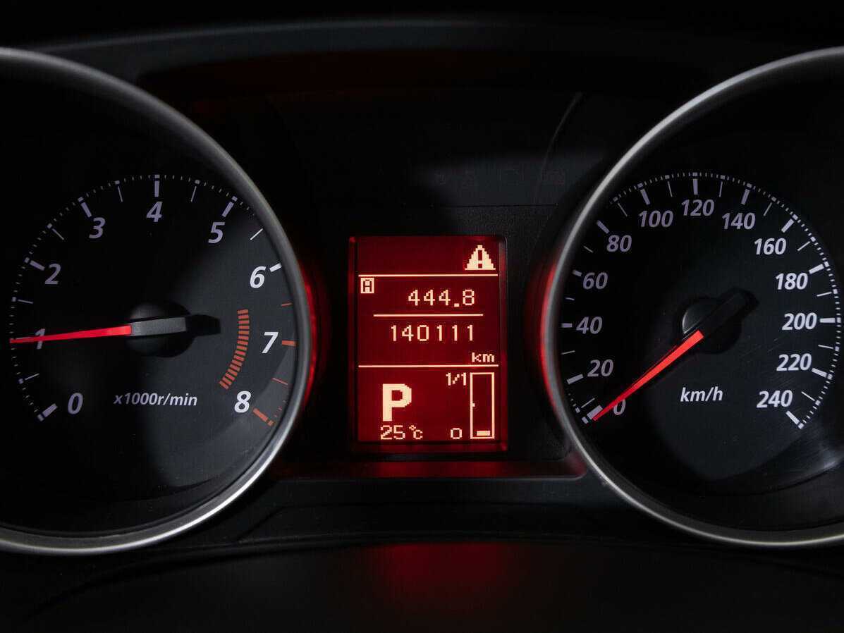 Продажа Б/У Митсубиши АС-Икс. Фото: #9