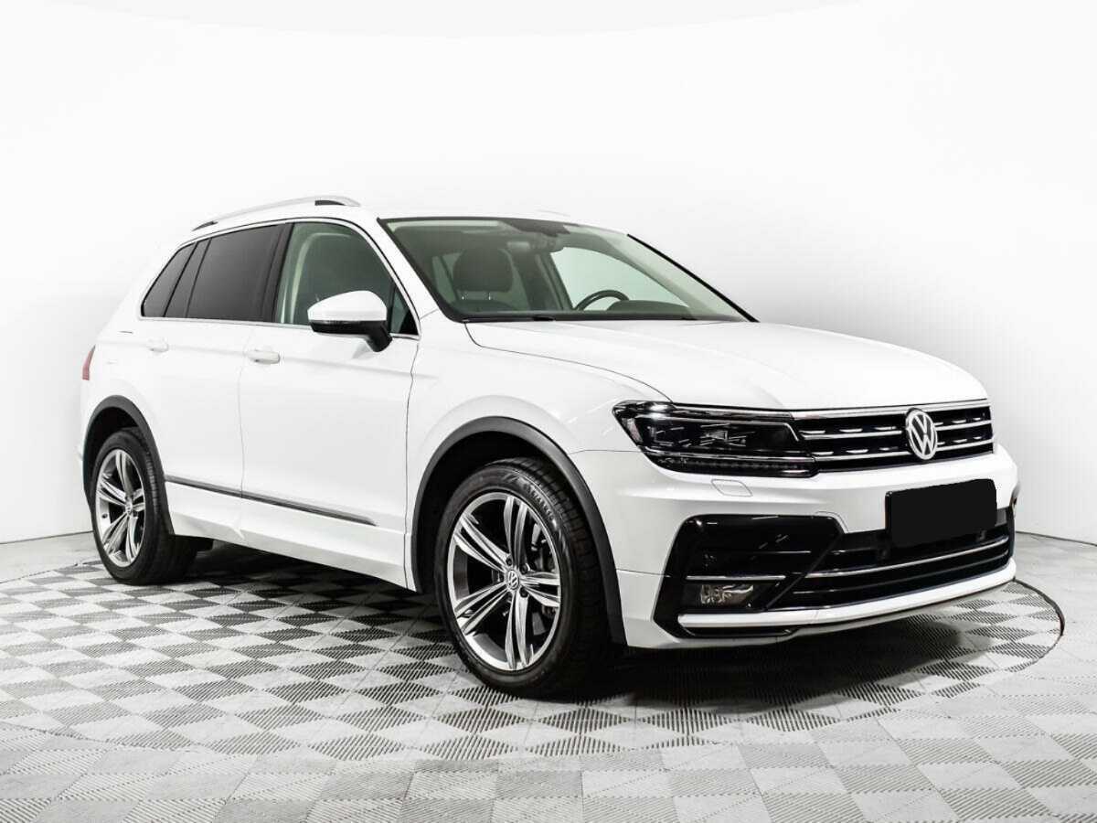 Купить Volkswagen Tiguan с пробегом. Фото: #2