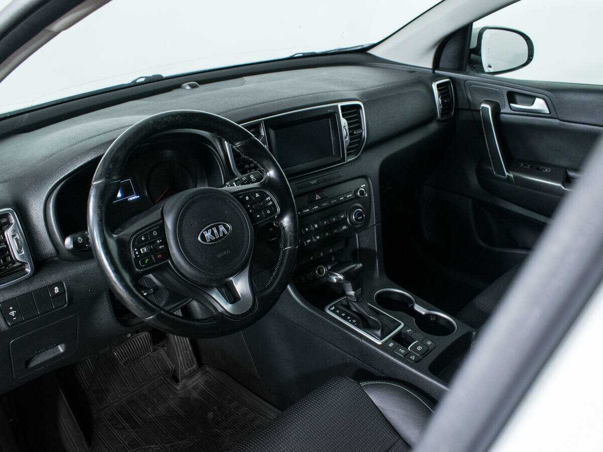 Купить Kia Sportage с пробегом. Фото: #12