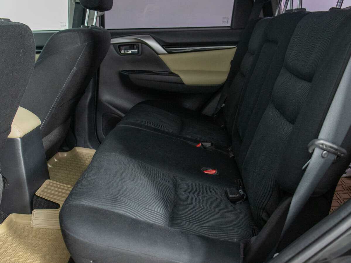 Купить Mitsubishi Pajero Sport с пробегом. Фото: #11