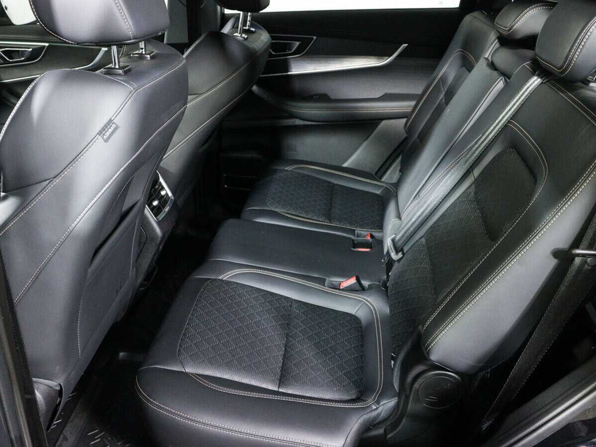 Купить Chery Tiggo 8 с пробегом. Фото: #7