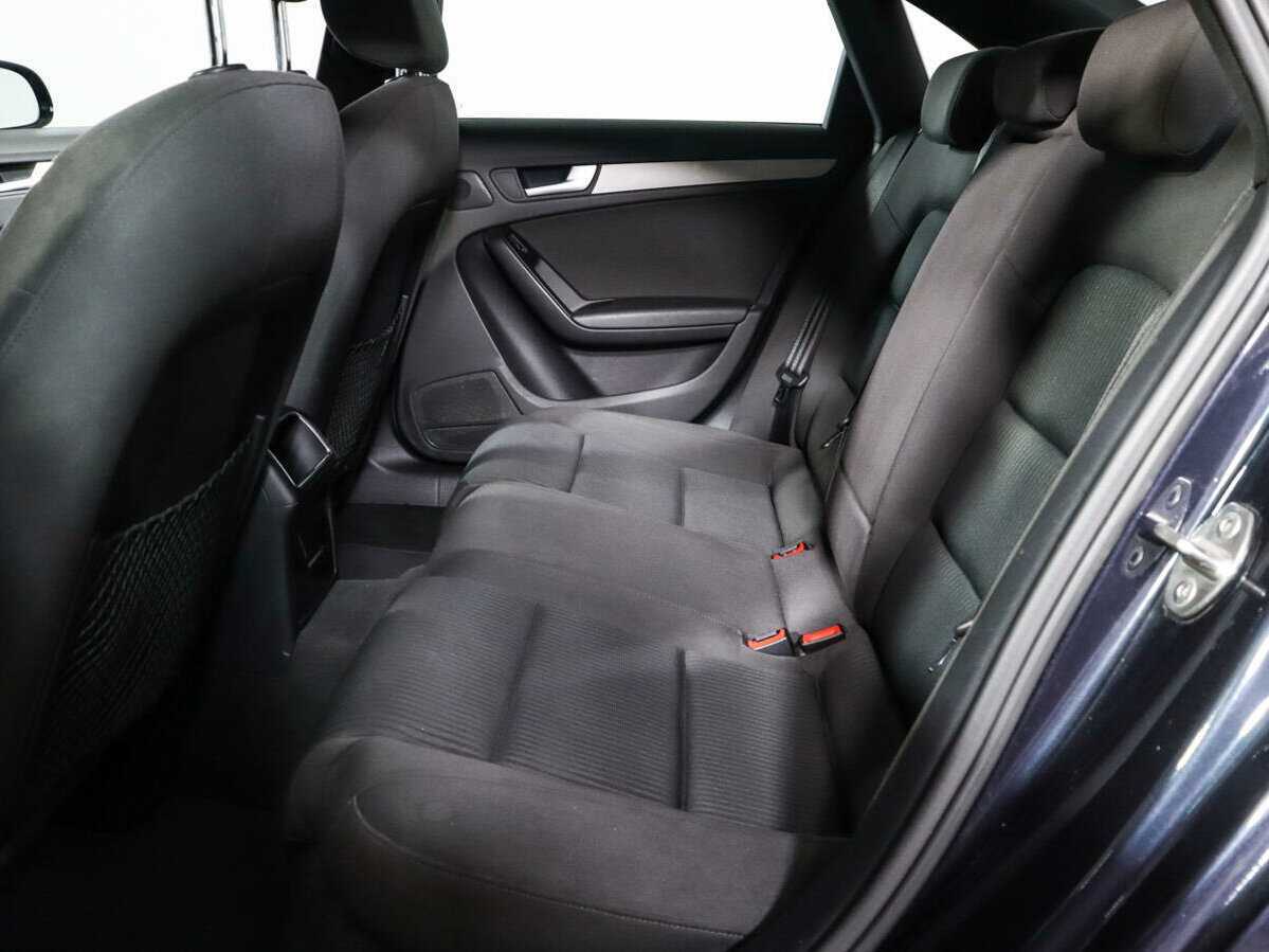 Купить Audi A4 с пробегом. Фото: #7