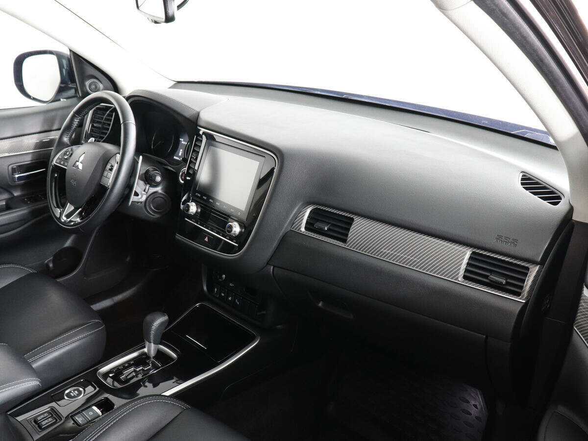 Купить Mitsubishi Outlander с пробегом. Фото: #9