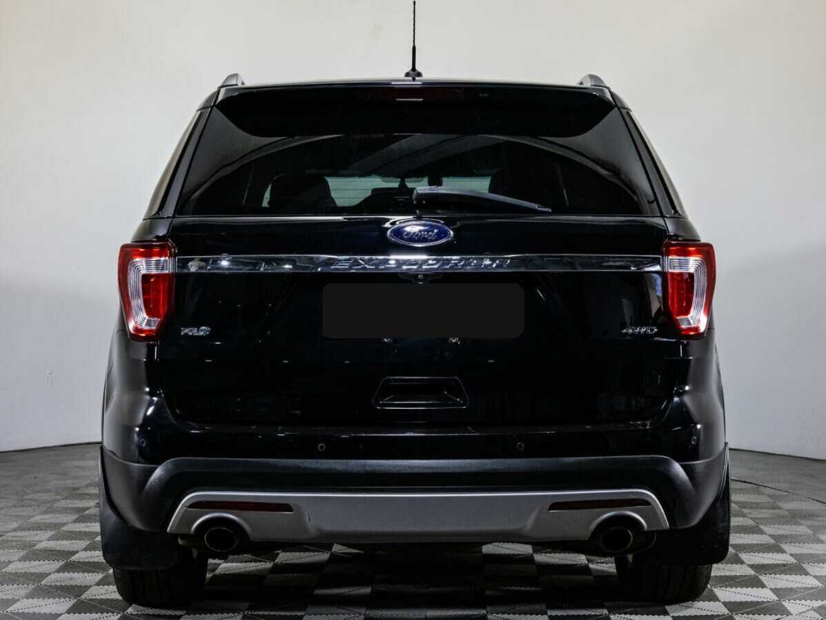 Купить Ford Explorer с пробегом. Фото: #5