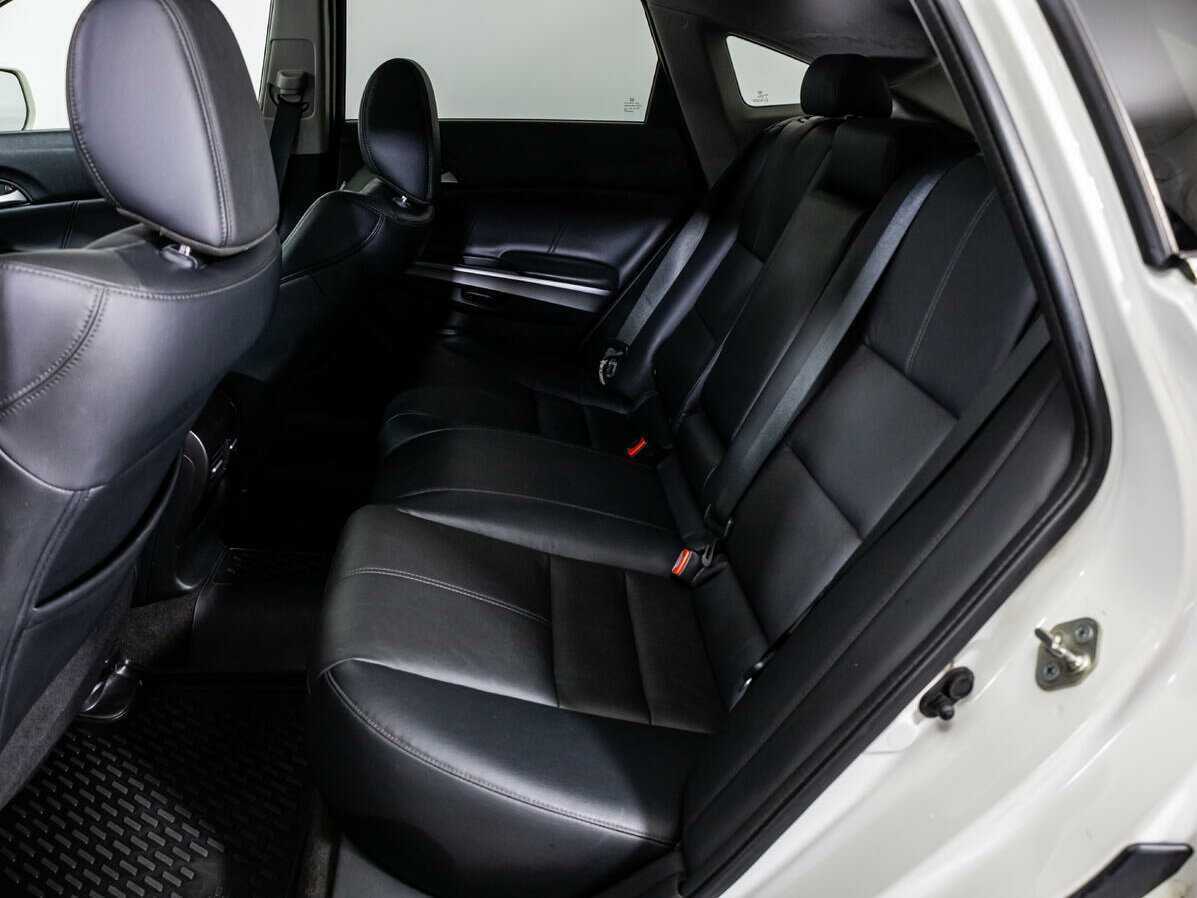 Купить Honda Crosstour с пробегом. Фото: #7