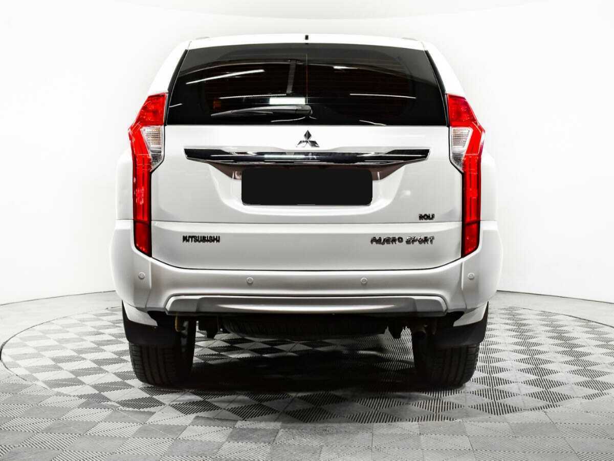 Купить Mitsubishi Pajero Sport с пробегом. Фото: #5