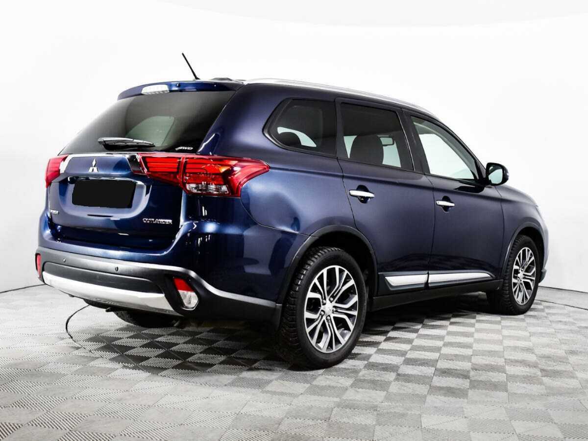 Купить Mitsubishi Outlander с пробегом. Фото: #3