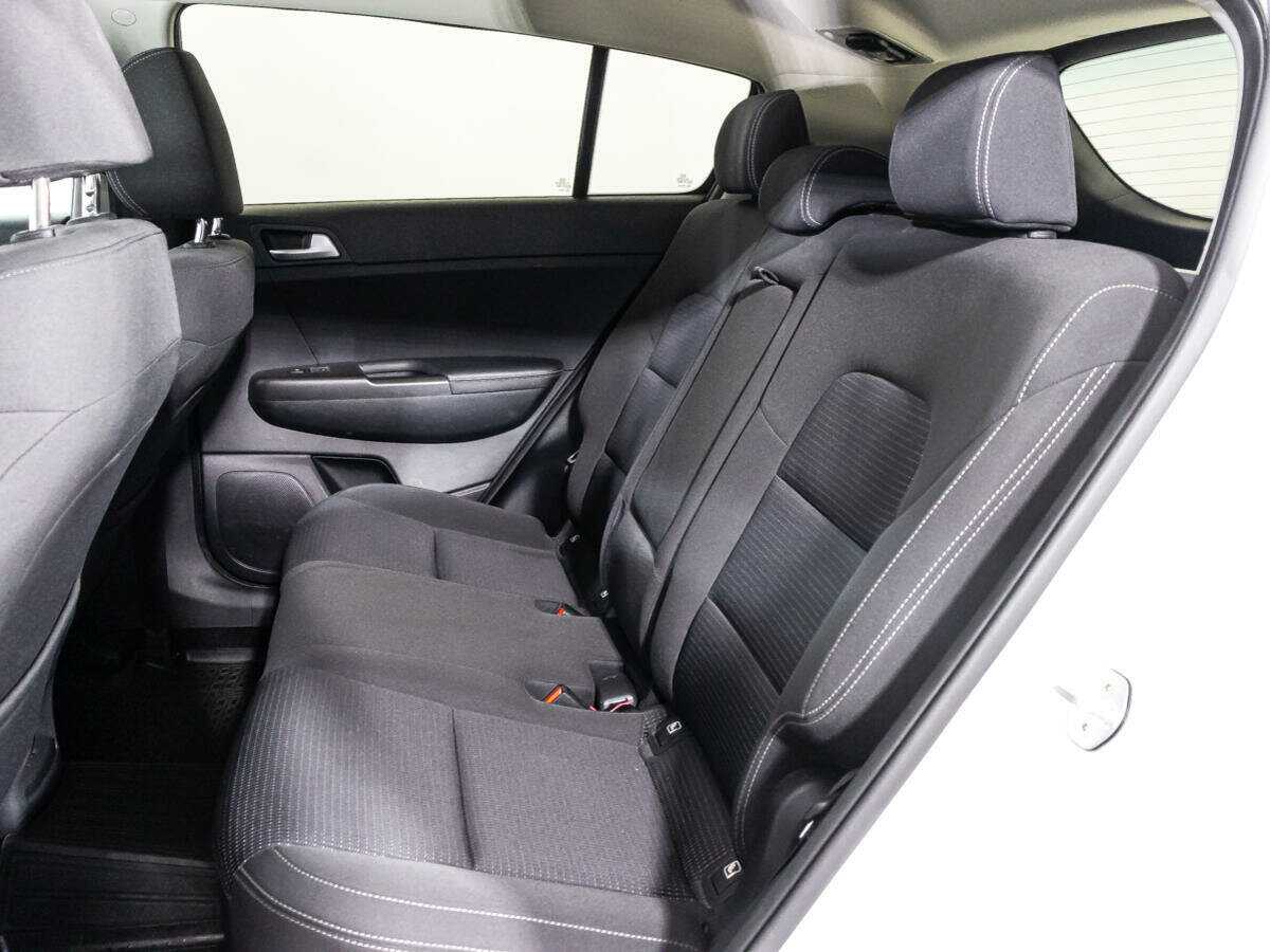 Купить Kia Sportage с пробегом. Фото: #9