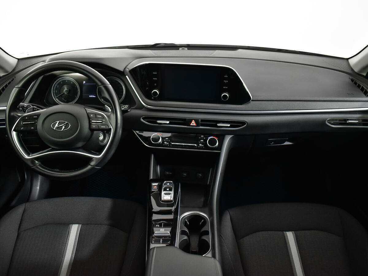 Купить Hyundai Sonata с пробегом. Фото: #11