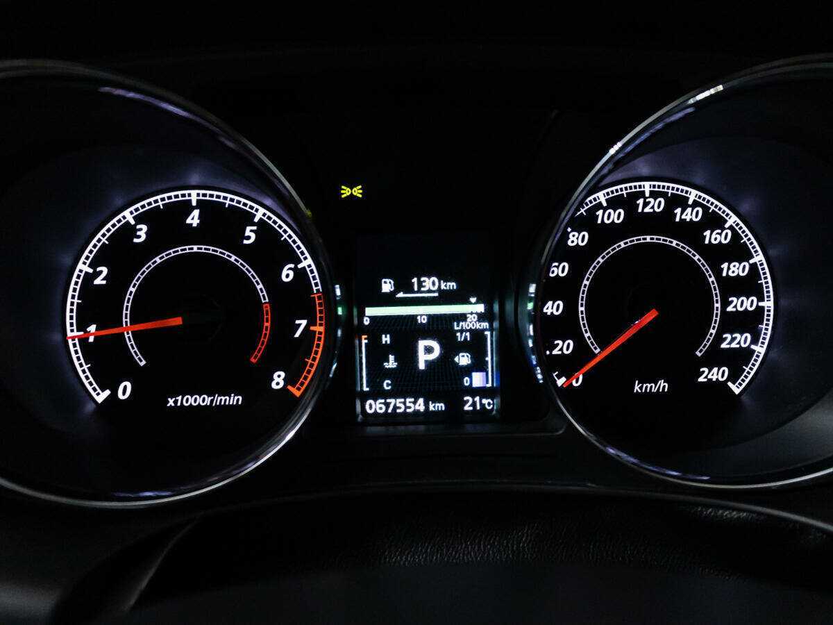 Купить Mitsubishi ASX с пробегом. Фото: #11