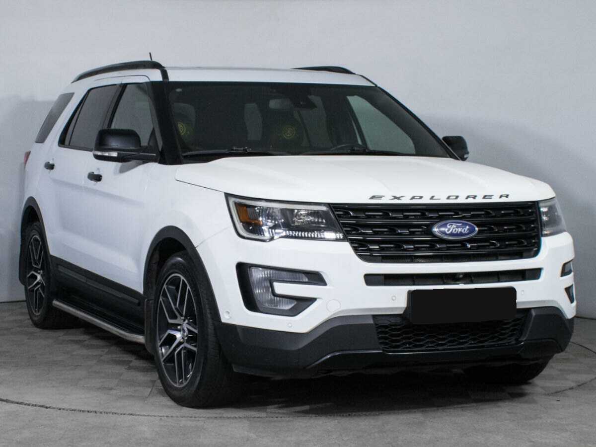 Купить Ford Explorer с пробегом. Фото: #2