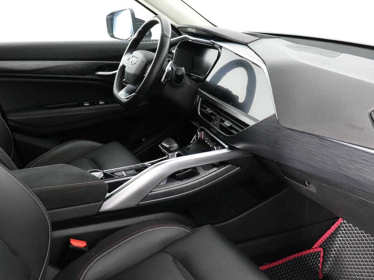 Купить Geely Tugella с пробегом. Фото: #8